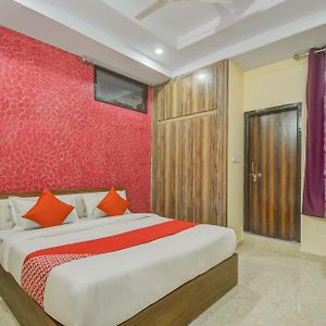 Hotel O Royal Blue